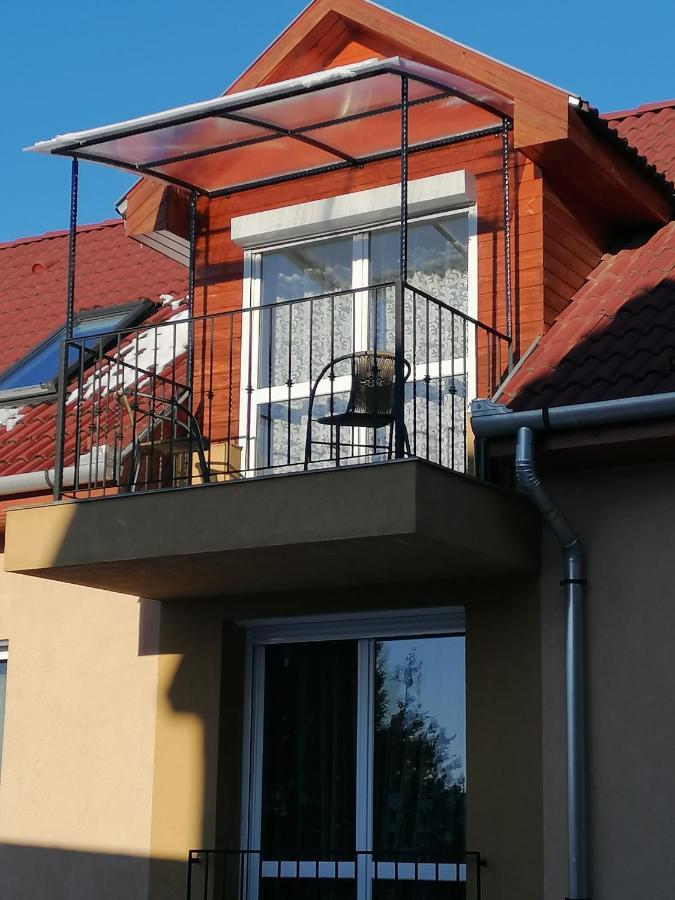 Zita Apartman Eger Bagian luar foto