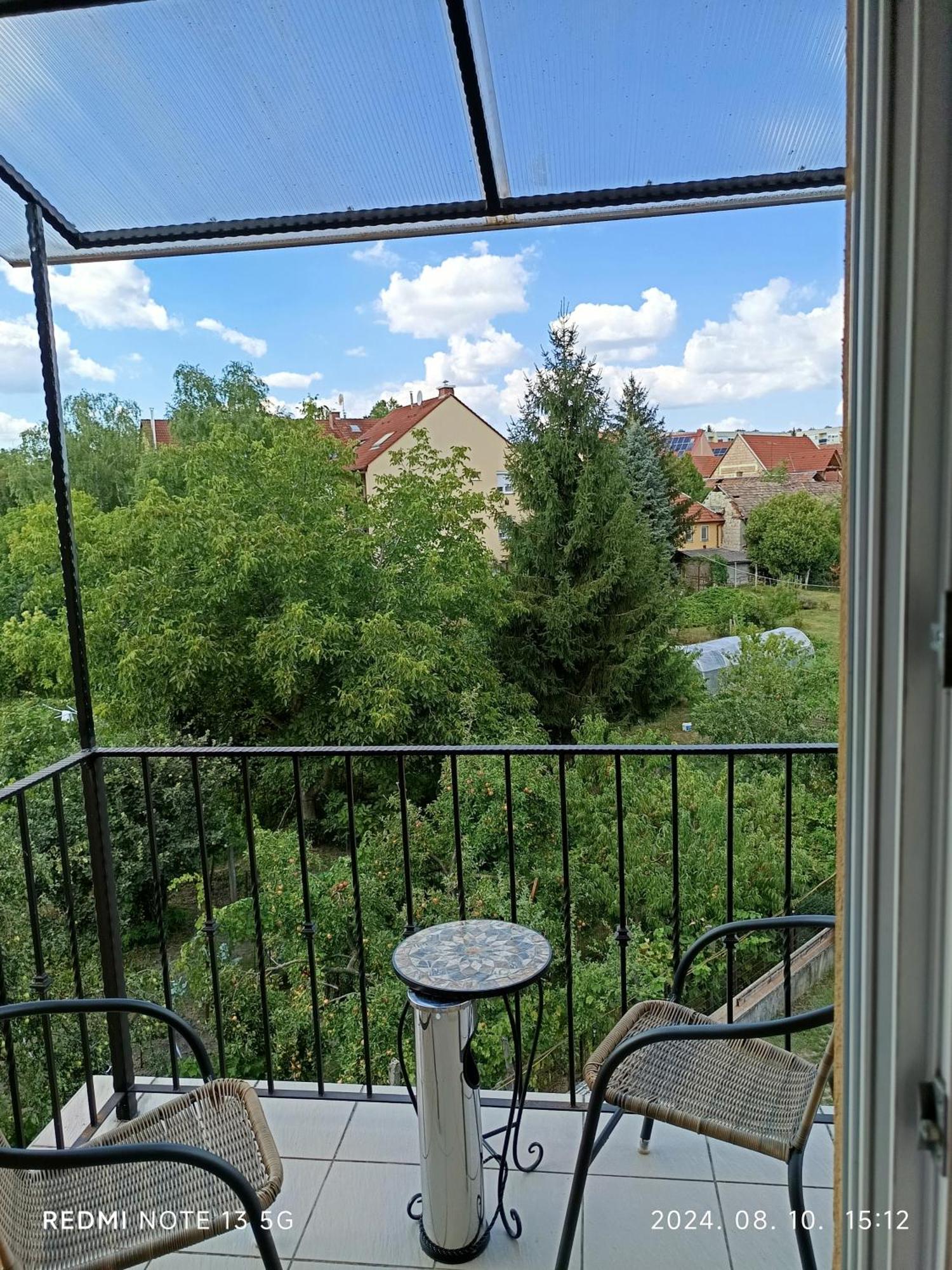 Zita Apartman Eger Bagian luar foto
